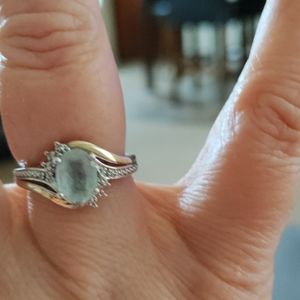 A topez diamond ring